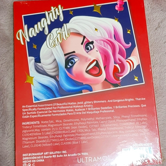 Ultramo Harley Quinn Large Eyeshadow Palette - Picture 3 of 3